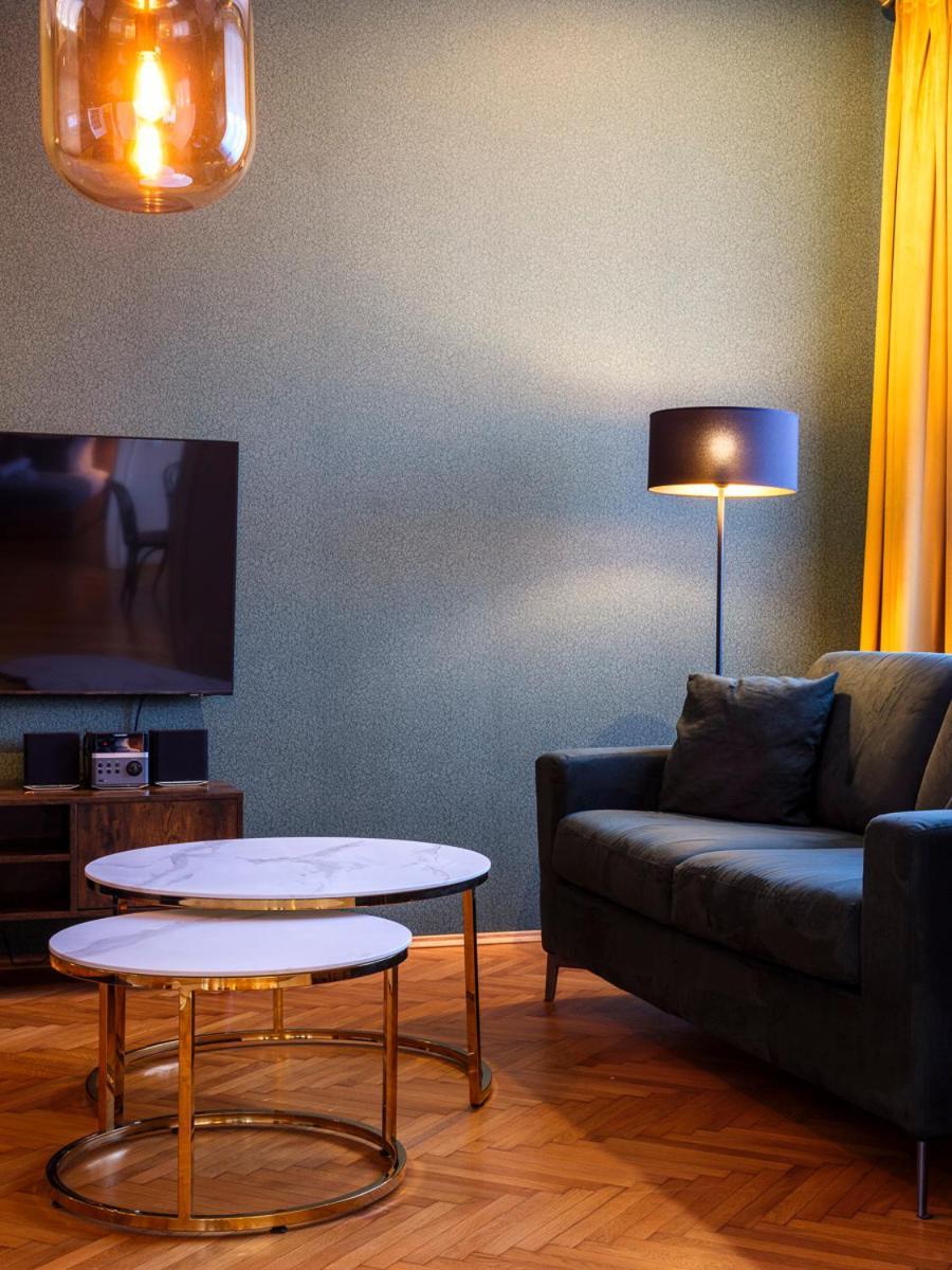 Tyzenhauz Grand Apartaments Krakau Zimmer foto